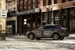 Mazda CX-8 2017 года
